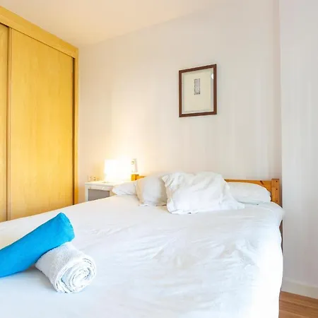 Stunning In With Kitchenette * פואנגירולה