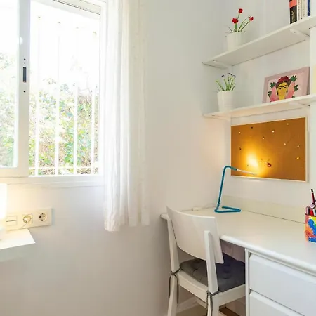 דירה Stunning In With Kitchenette