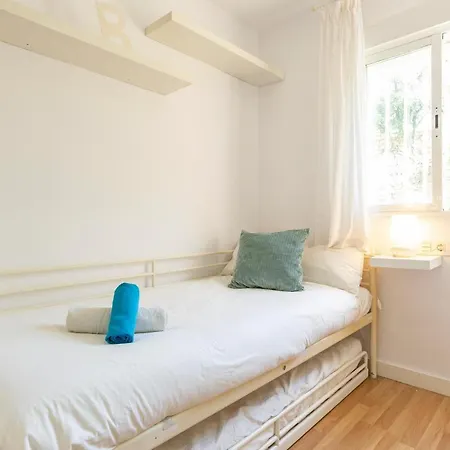 דירה Stunning In With Kitchenette