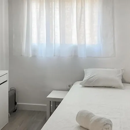 Stunning In With Kitchenette *